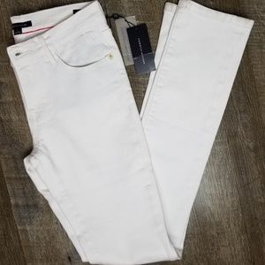 Tommy Hilfiger | NWT🔥 White Jeans